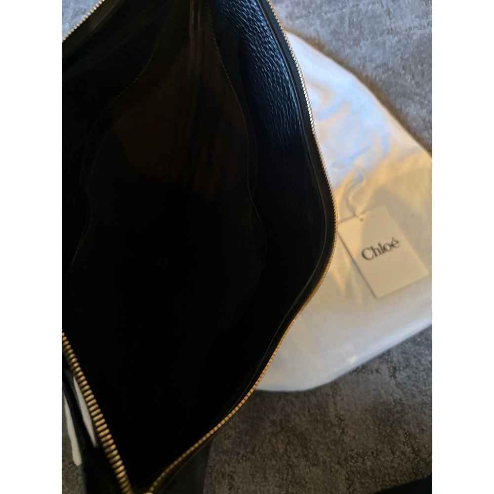 Chloé Black Leather Triangular Crossbody Bag with Gold Hardware (Rare) - Picture 9 of 15